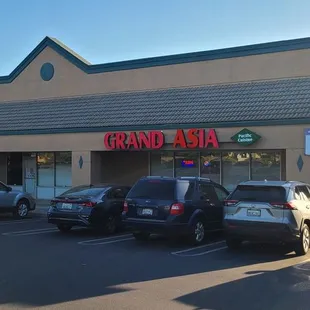 Grand Asia Restaurant, Riverbank, CA.95367.