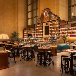 The timeless elegance of the historic train terminal with the energy of a classic French brasserie.