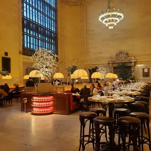Gorgeous new brasserie in Vanderbilt Hall at GCT - 9/27/2024