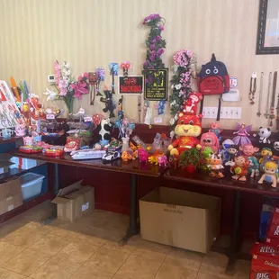 Grand Buffet entry hall way