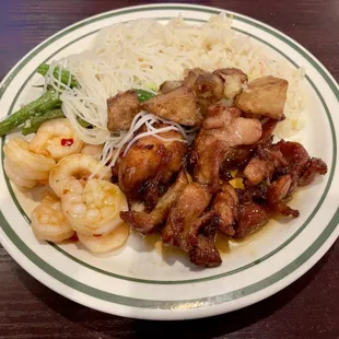 Fried rice, noodles, bbq chicken, garlic shrimp potatoes, and green beans!