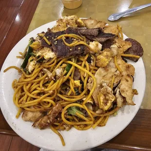 Hibachi chicken and steak with mushrooms and egg