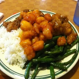 Honey chicken and green beans mmmmm