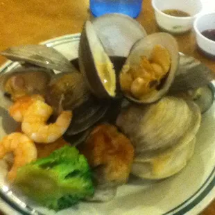 Boiled large clams Grand China Buffet, Washington PA