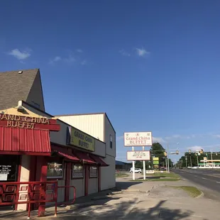 the front of the restaurant