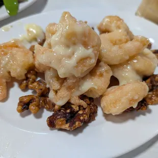 Honey walnut shrimp