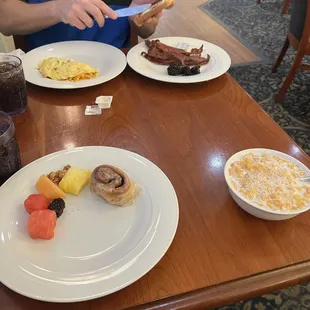 Some breakfast plates from the buffet