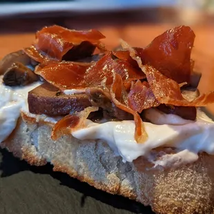 Mushroom &amp; Crispy Prosciutto Crostini!