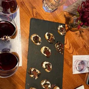 A double order of the mushroom crostini