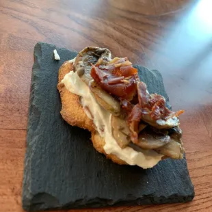 Elite Crostini