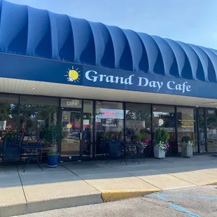 Restaurant front
