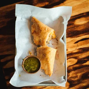 Philly Cheesesteak Empananda