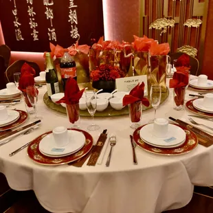 Detailed and beautiful place setting