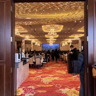 Entrance during Saturday Dim Sum
