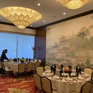 Inside, private room (6/17/2022)