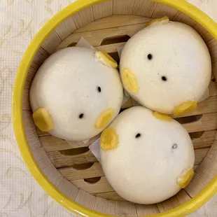 Steamed Custard Piggy Bun