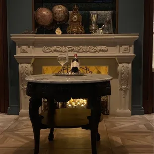 More decor. Great place for drinks