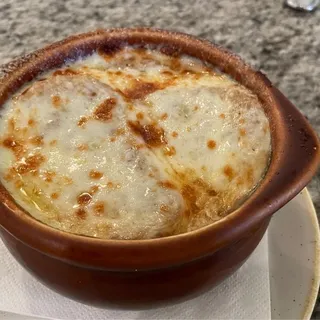 Caramelized Onion Soup Gratin