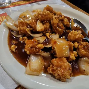 Crispy Shrimp with onion instead of that yucky broccoli stuff!