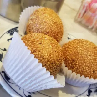 Sesame rolls
