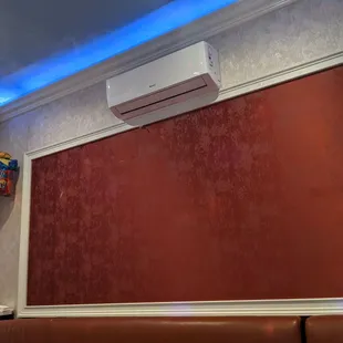 Back wall of private room