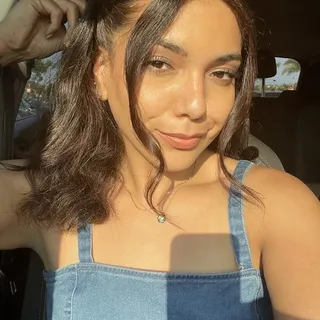 Vanessa R.