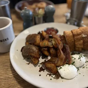 Hank&apos;s plate. Best part was the potatoes
