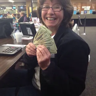My mom 1st time playing electronic bingo and in the 9th game of 22 games she was the only caller on a $300.00 prize