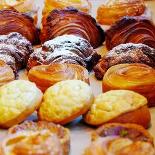 food, dough desserts, donuts