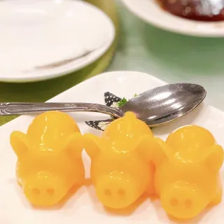 Mango Pudding Dim Sum