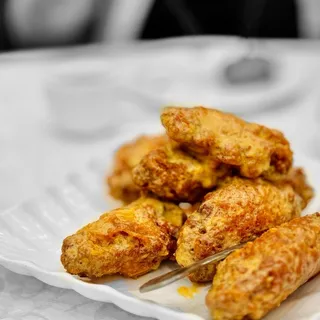 Chicken Wings W Saltled Egg Yolk