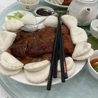 24. Peking Duck with Buns (10 buns)