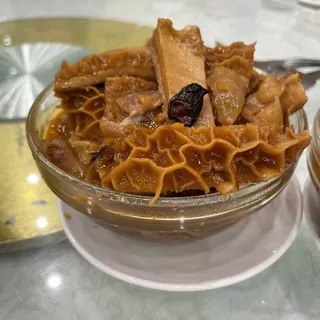 Beef Tripe with Turnip Dim Sum