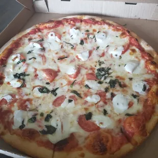 Margherita Pizza from Grand Pizza