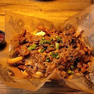 Poutine with pulled pork