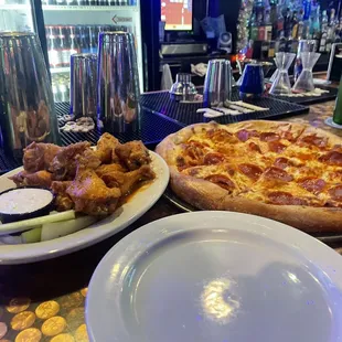 wing and pizza