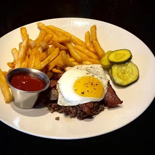 Grand Street Cheeseburger, no bun no cheese version