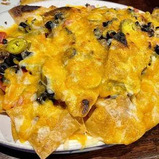 The Grand Nachos are excellent. This place does nachos right!