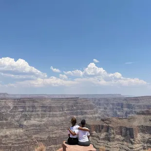 Gia took this great shot of my sissy and I, this was my first trip ever and this is a great memory photo, she really have the eye TY