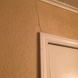 Crack in wall