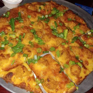 Tater Tot Pizza
