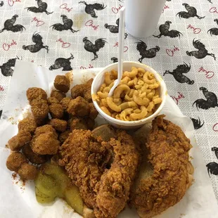 fried chicken, macaroni and cheese