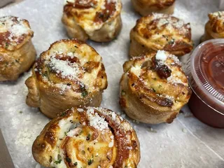 Peppercini's Italian Restaurant and Lounge