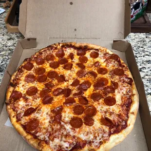 Pepperoni pizza. Yummy!!