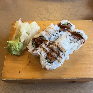 Spicy Tuna Maki Roll