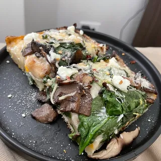 Deep Dish Mushroom Pizza