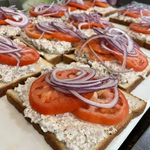 Fresh Ahi Salad Sandwich special