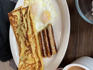 Tanas Family Restaurant