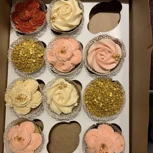  dozen cupcakes in a box
