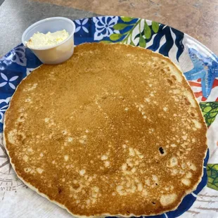 HOLY COW! WHAT A PANCAKE!!!!  ;)  and delicious!!